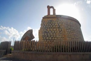 Castillo_o_Torre_de_San_Andrés.jpg