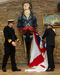 pic_1_figurehead_1459331271.jpg