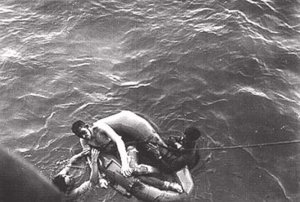 USS-Indianapolis-rescue1.jpg