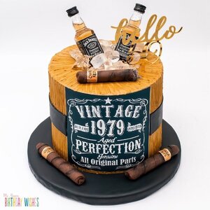 Vintage-Cake-for-Men.jpg