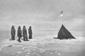 At_the_South_Pole,_December_1911.jpg