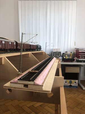 4-Bahnen_20230210_1.jpg