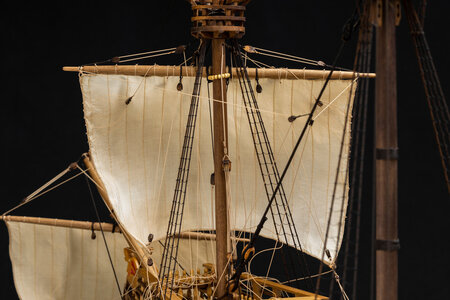 369-FORESAIL.jpg