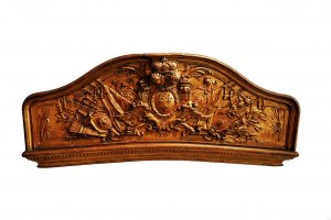 1280px-Decoration_pannel_from_Souverain_(1819)_mg_5215.jpg