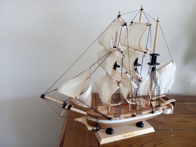 HMS Beagle.jpg