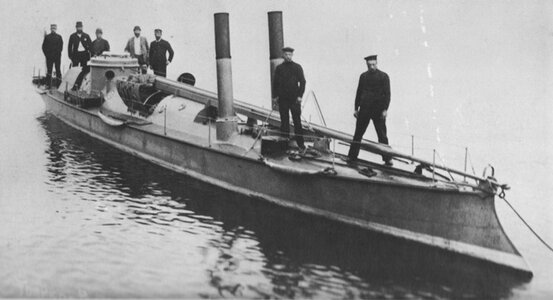 Defender_class_torpedo_boat.jpg