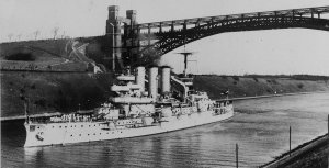 1920px-Hessen_battleship.jpg