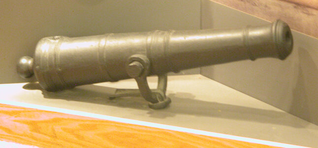 museum swivel gun.jpg