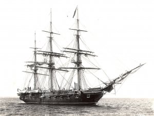 1280px-USSPortsmouth(1896).jpg