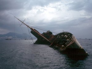 1280px-Seawise_University_wreck.jpg