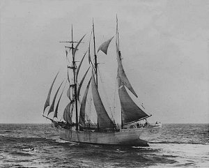 Benicia_(ship,_1899)_-_lib.WA_4092.jpg