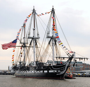 US_Navy_101021-N-7642M-317_USS_Constitution_returns_to_her_pier_after_an_underway_to_celebrate...jpg