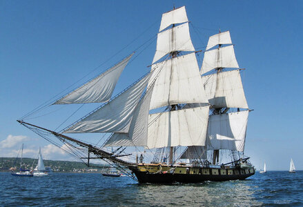 Brig Niagara 13 x 19.jpg