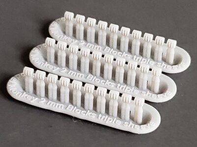 Model Monkey Blocks 2 mm triple sheave a.jpg