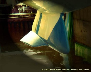 austalia ii inged keel.jpeg