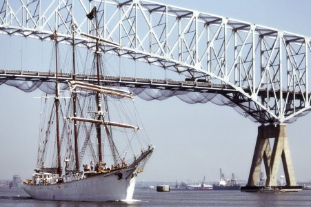 gazela_leaving_baltimore_1978.jpg