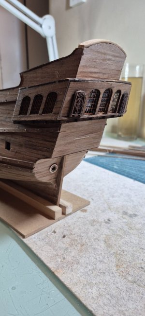 Black_022.jpg Black_022.jpg