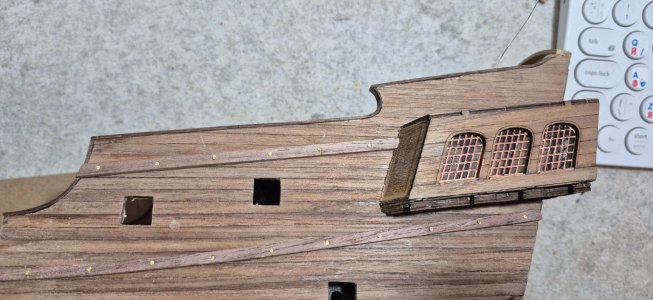 Black_023.jpg Black_023.jpg