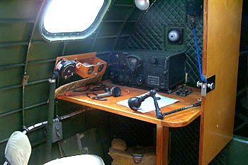 radio room B-17.jpg