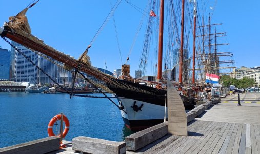 20241123_sydney_darling_harbour_oosterschelde_1.jpg