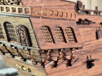 Black_027.jpg Black_027.jpg