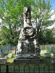 Caister_Lifeboat_Disaster_Memorial.jpg