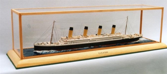 Titanic (Large).JPG