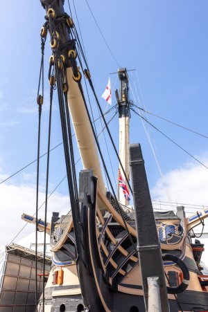 HMS_Victory_bow,_Portsmouth_Historic_Dockyard_-_2023-04-22.jpg