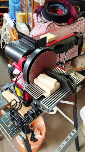 Einhell Sander 2.jpg