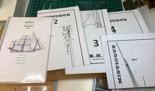 Misticque-0001-4.jpg