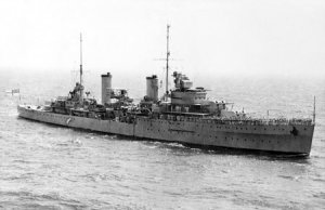 HMAS_Sydney_(AWM_301473)_cropped.jpg