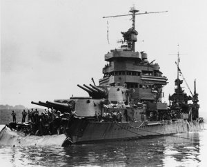 1024px-Damaged_USS_Minneapolis_(CA-36)_at_Tulagi_on_1_December_1942,_after_the_Battle_of_Tassa...jpg