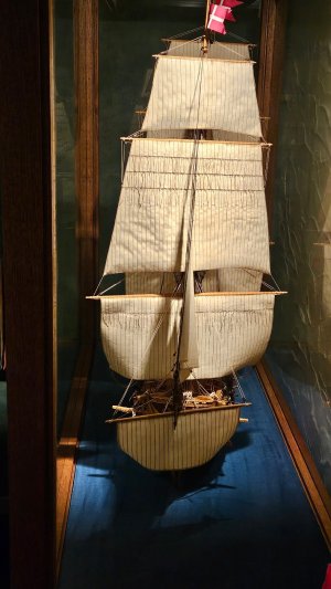 Norske Løve from Billing Boats | Ships of Scale