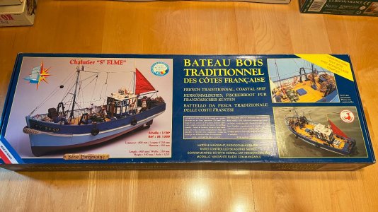Bateau Bois Tranditionnel.JPG Bateau Bois Tranditionnel.JPG