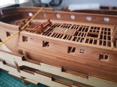 船舷滑轮250410.jpg