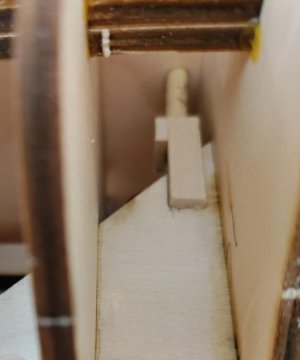 LO Mast step mizzen.jpg