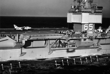 Hull 128 Arrow.jpg
