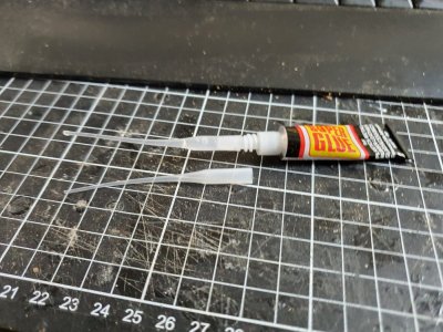 Glue.jpg