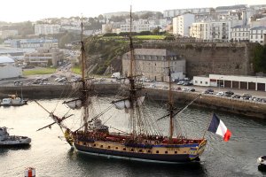 L'Hermione_Brest.jpg