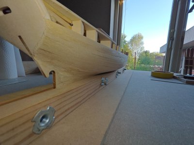 #11 skrog agter,styrbord.jpg