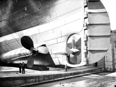 Screenshot 2025-08-26 at 12-07-52 titanic-ship-propellers-and-rudder.jpg (JPEG-Grafik 1200 × 9...png
