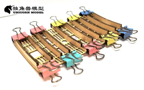 024_弯曲最下层甲板.jpg