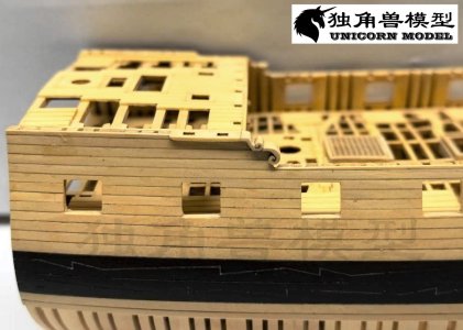 041_安装后甲板栏杆弯头.jpg