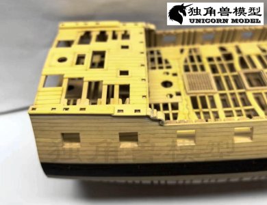 042_安装后甲板栏杆.jpg