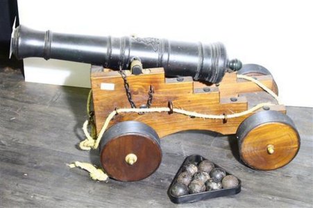 Kanone 16. Jahhundert.jpg