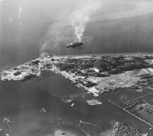 Aerial_photo_of_the_former_US_Naval_station_Olongapo_on_15_December_1944.jpg
