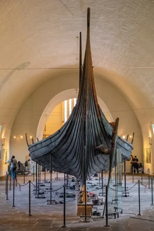 oseberg-ship-excavated-burial-archeological-site-exhibited-viking-museum-bygdoy-peninsula-osl...webp