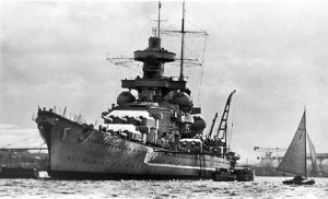 Bundesarchiv_DVM_10_Bild-23-63-46,_Schlachtschiff__Scharnhorst_.jpg
