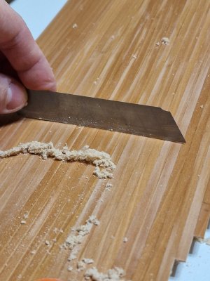 Alert 1564.jpg Alert 1564.jpg