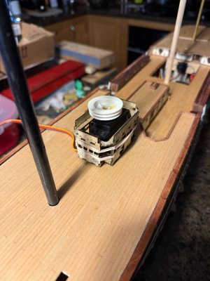 Servo1.jpeg Servo1.jpeg